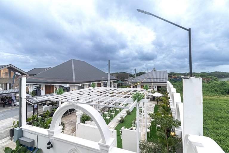 Arched Garden Top view